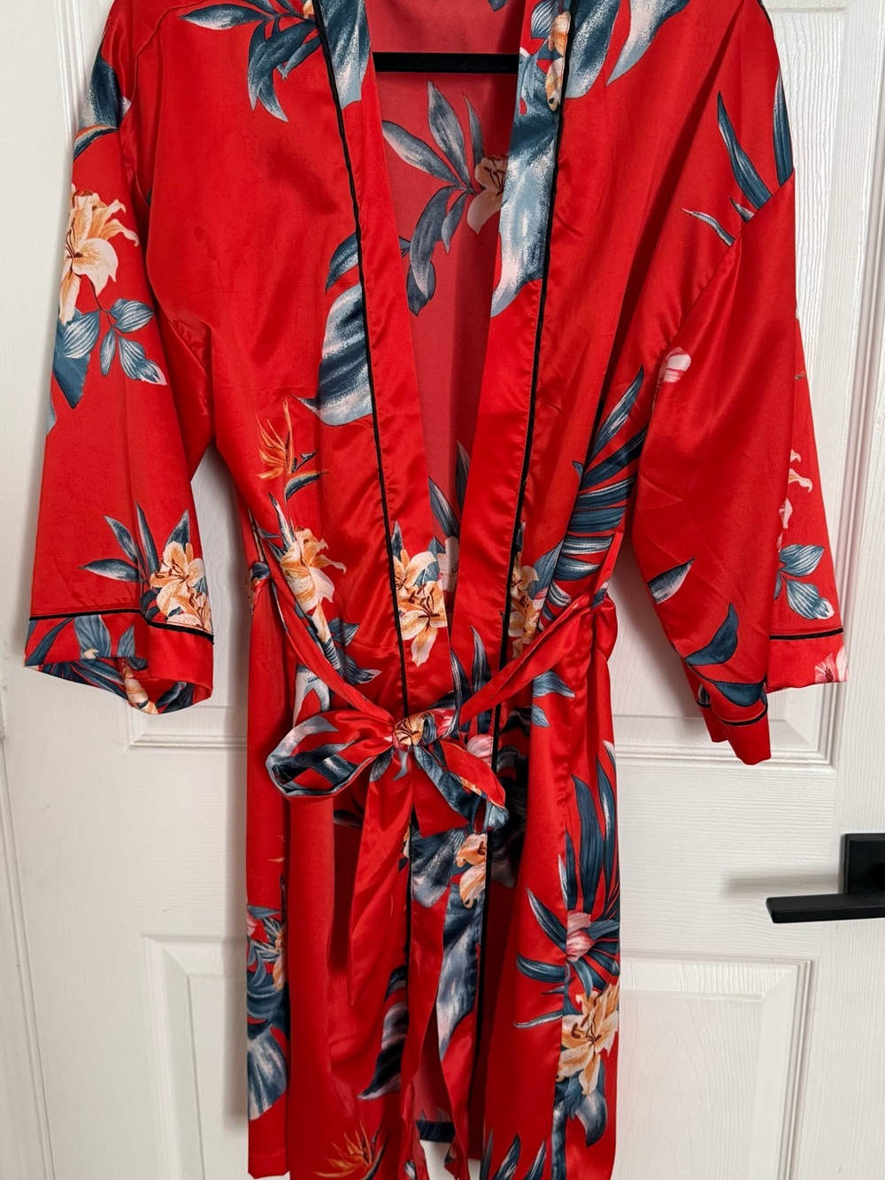 Forever 21 Red Floral Satin Kimono Robe with Tie